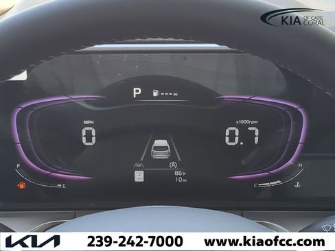 New 2025 Kia Telluride S image 29