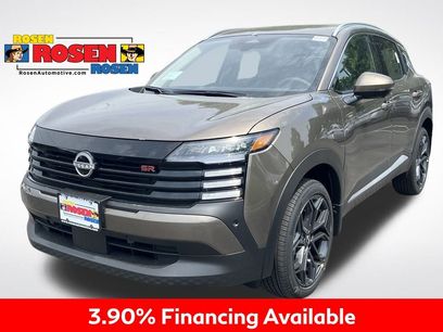 New 2025 Nissan Kicks SR w/ SR Premium Package