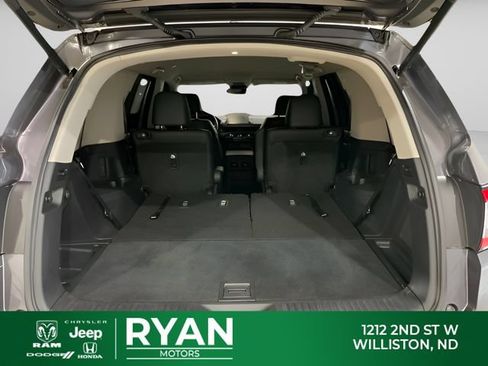 Used 2023 Honda Pilot EX-L image 13