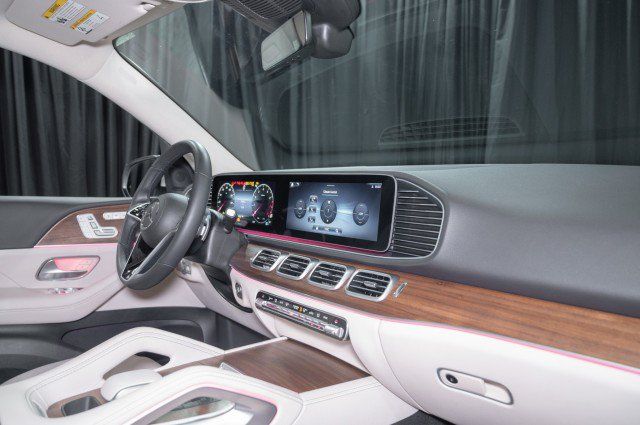 Used 2024 Mercedes-Benz GLE 450 4MATIC image 15