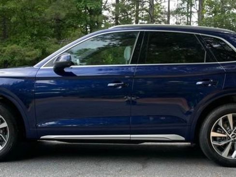 Used 2021 Audi Q5 2.0T Premium Plus w/ Premium Plus Package AWD/4WD image 4