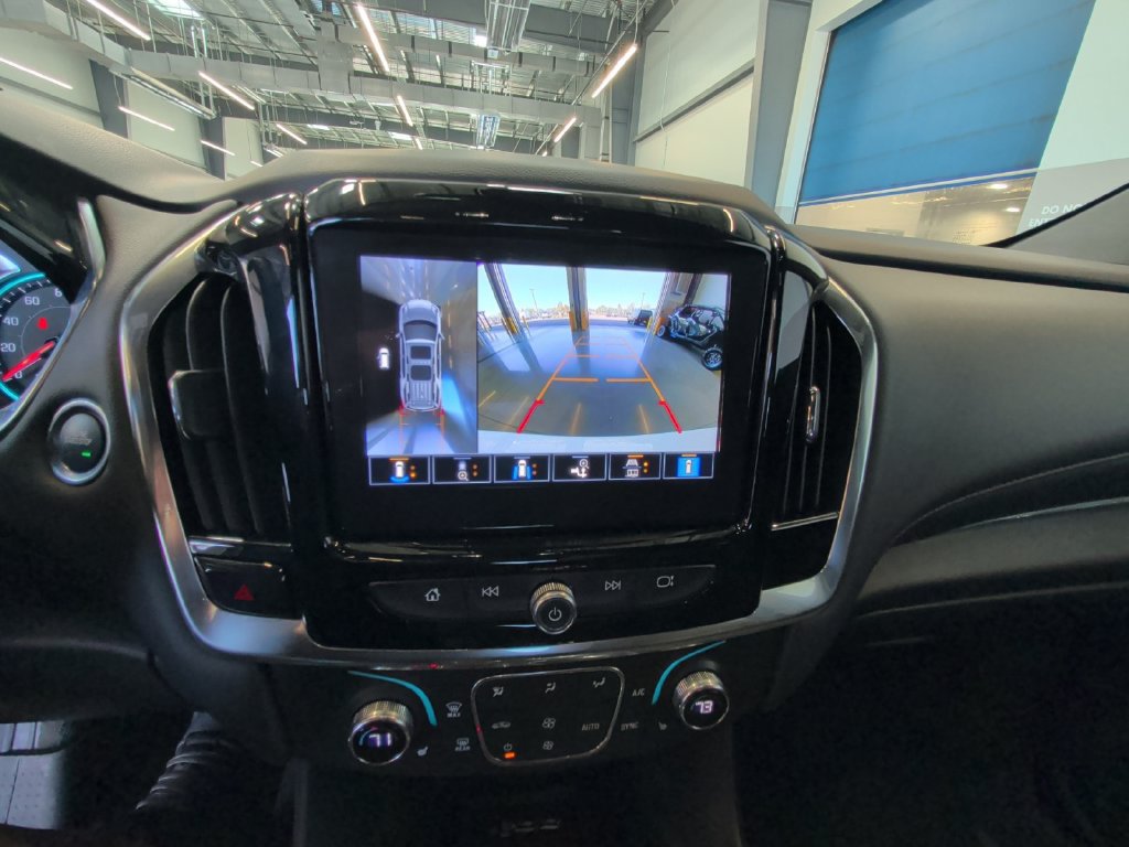 Certified 2023 Chevrolet Traverse RS w/ LPO, Floor Liner Package AWD/4WD image 16