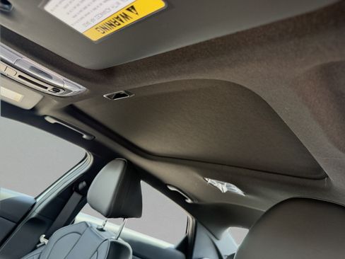 New 2026 Hyundai Elantra SEL Sport FWD image 18