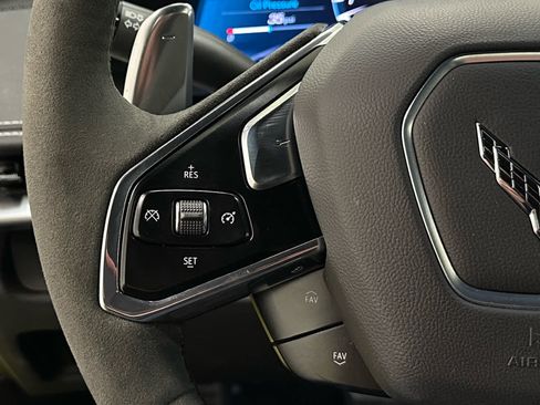 Used 2022 Chevrolet Corvette Stingray Preferred Cpe w/ Z51 Performance Package image 19