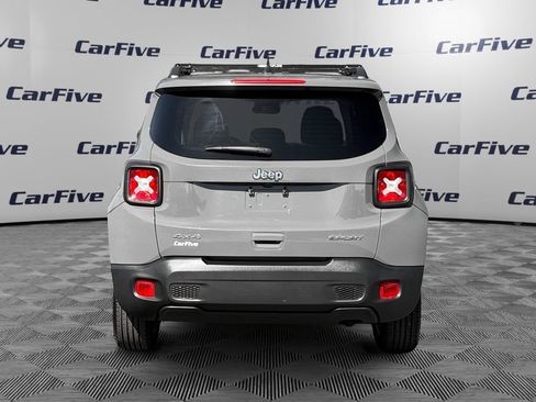 Used 2021 Jeep Renegade Sport w/ Sport Appearance Group AWD/4WD image 4