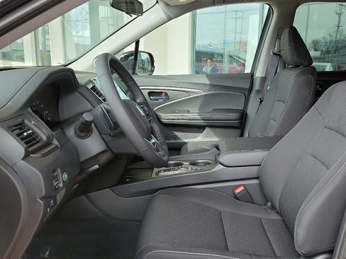 New 2025 Honda Ridgeline Sport image 8
