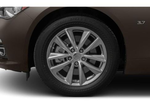 Used 2015 INFINITI Q50 Sport image 15