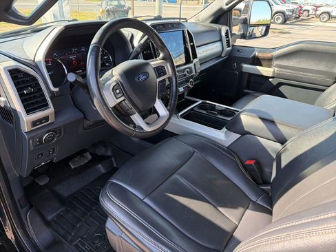 Used 2022 Ford F350 Lariat w/ Lariat Ultimate Package AWD/4WD image 36