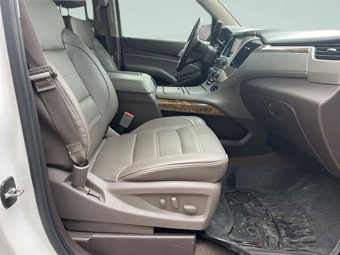 Used 2016 GMC Yukon XL Denali w/ Open Road Package image 13