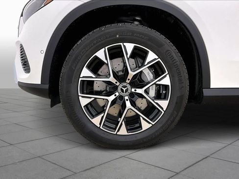 New 2026 Mercedes-Benz GLC 350e GLC 350e image 11