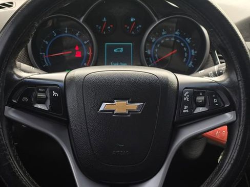 Used 2014 Chevrolet Cruze LT FWD image 20
