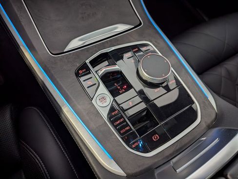 Used 2024 BMW X5 sDrive40i image 83