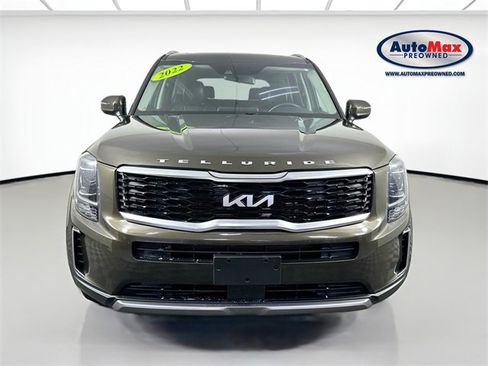 Used 2022 Kia Telluride S image 7