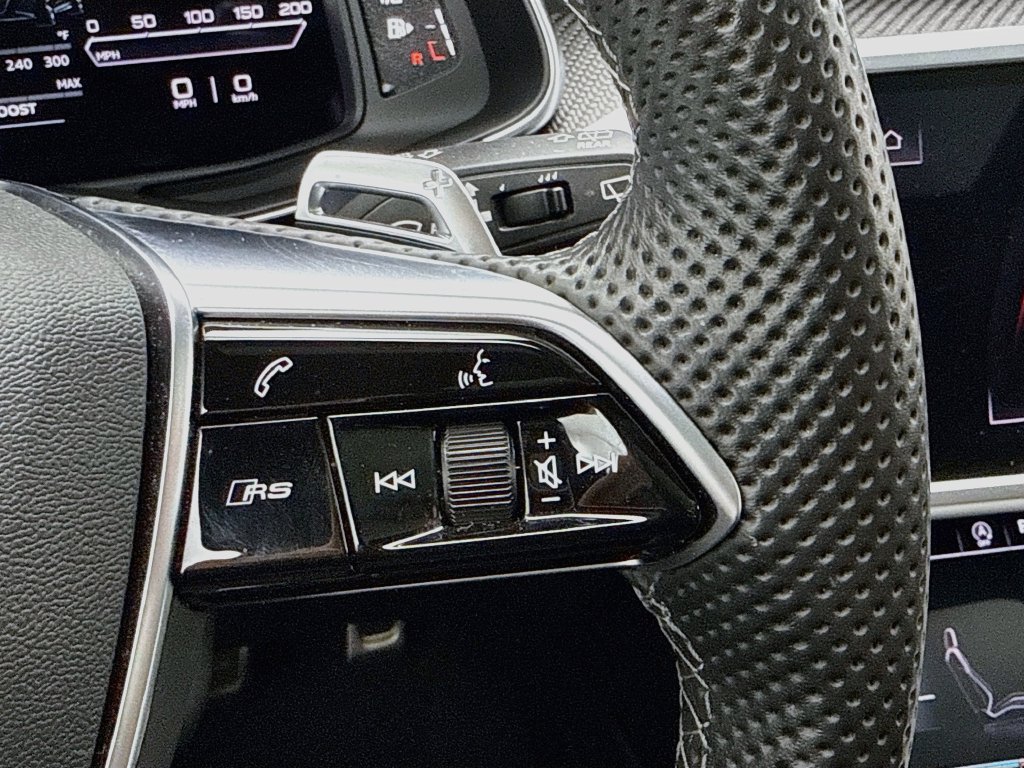 Used 2024 Audi RS 6 performance AWD/4WD image 12