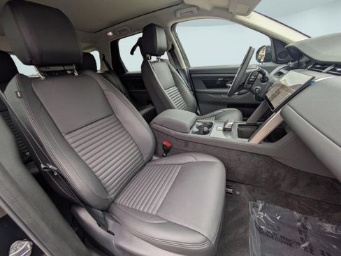 Used 2025 Land Rover Discovery Sport S AWD/4WD image 30