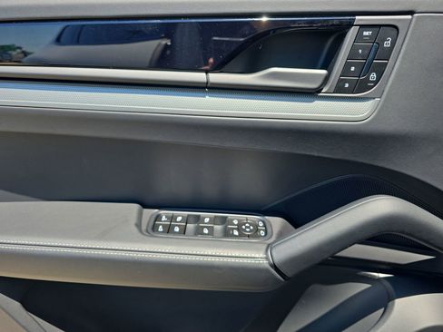 New 2026 Porsche Cayenne S AWD/4WD image 15