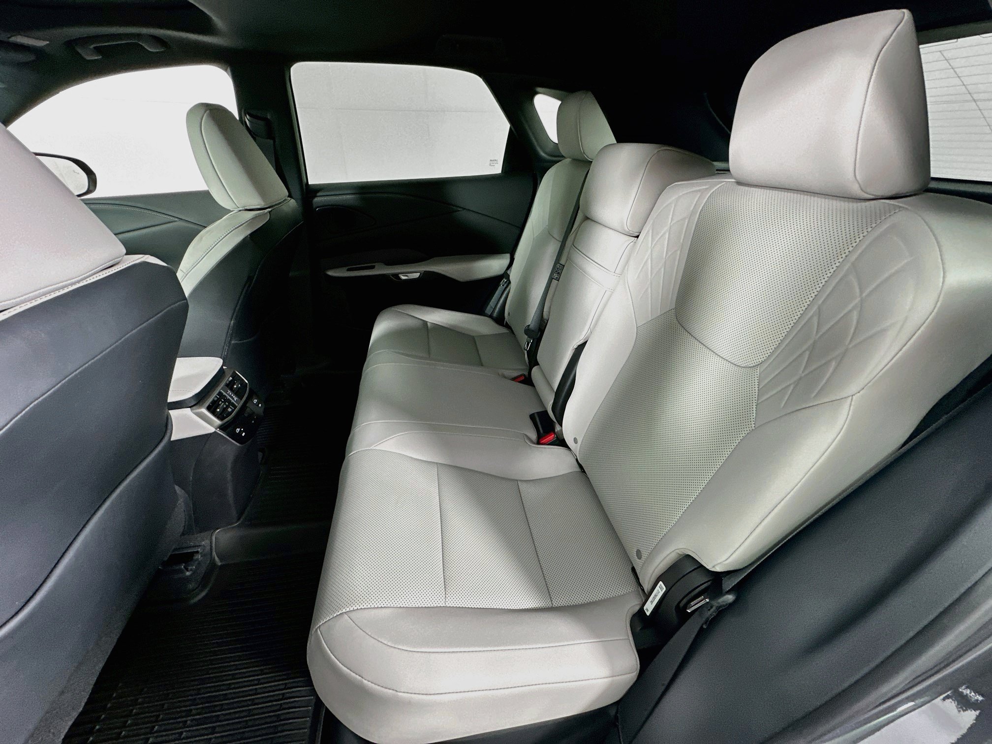 Used 2026 Lexus RX 350 FWD image 24