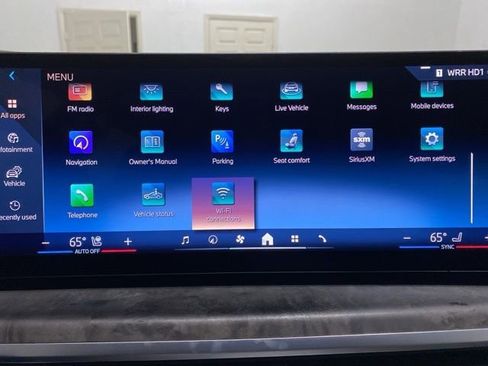 Used 2026 BMW X5 xDrive40i AWD/4WD image 47