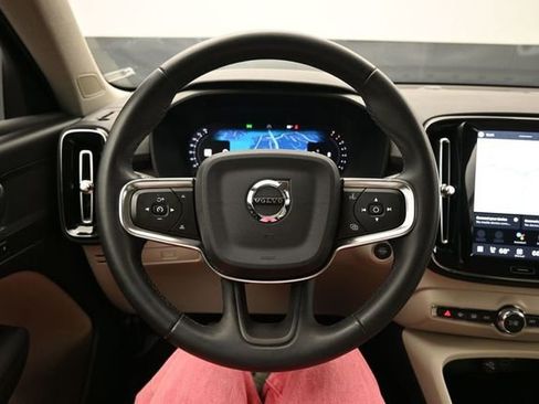 Used 2023 Volvo XC40 B5 Plus w/ Driver Assist Package AWD/4WD image 24