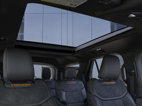 Used 2026 Ford Explorer Tremor w/ Tremor Ultimate Package AWD/4WD image 27