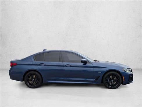 Certified 2023 BMW 530e w/ M Sport Package image 4
