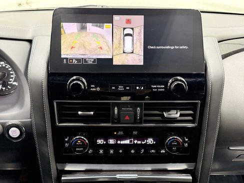 Used 2022 INFINITI QX80 Sensory w/ Cargo Package image 23