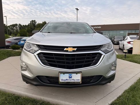 Used 2021 Chevrolet Equinox LS w/ LS Convenience Package AWD/4WD image 12