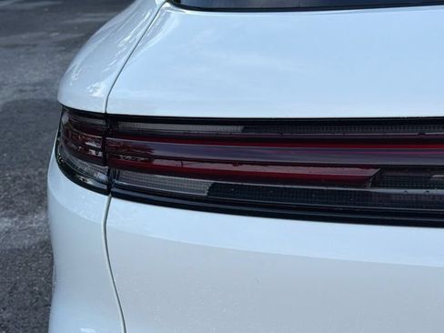 Used 2025 Porsche Cayenne S AWD/4WD image 11