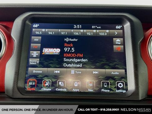 Used 2020 Jeep Gladiator Rubicon AWD/4WD image 15