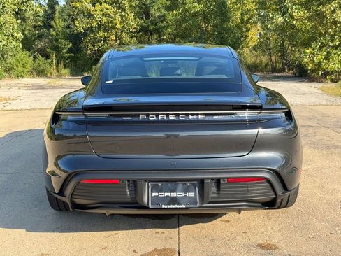 Used 2025 Porsche Taycan RWD image 10