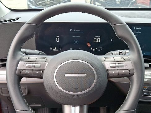 Used 2024 Hyundai Kona SEL image 19