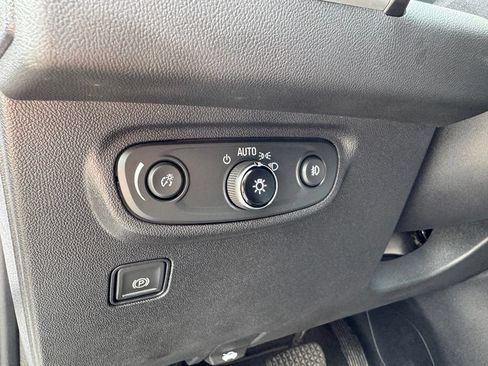 Certified 2024 GMC Terrain SLT AWD/4WD image 15