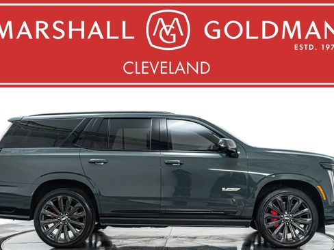 Used 2026 Cadillac Escalade V AWD/4WD image 1