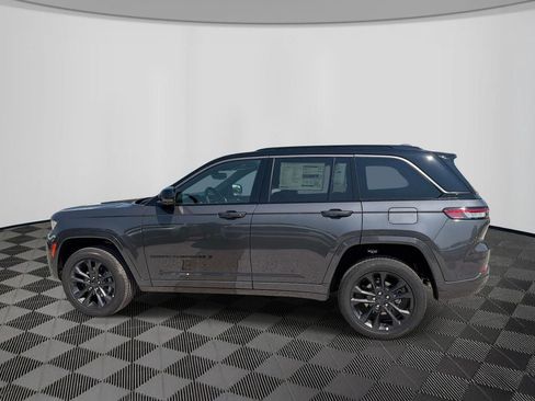 New 2026 Jeep Grand Cherokee Limited AWD/4WD image 2