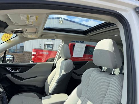 Used 2023 Subaru Forester Premium image 13