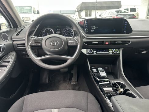 Used 2023 Hyundai Sonata SEL FWD image 15