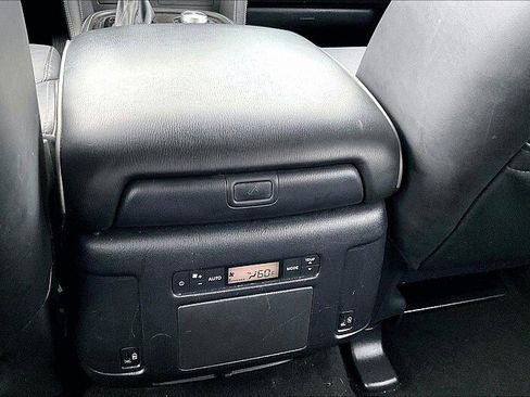 Used 2024 INFINITI QX80 Luxe image 32