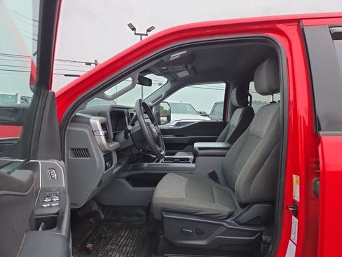 Used 2023 Ford F250 XLT w/ XLT Premium Package AWD/4WD image 9