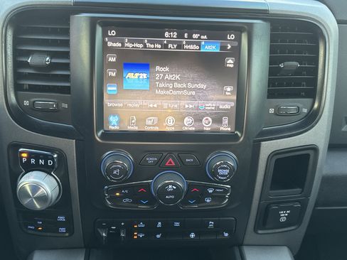 Used 2017 RAM 1500 Rebel w/ Luxury Group image 20