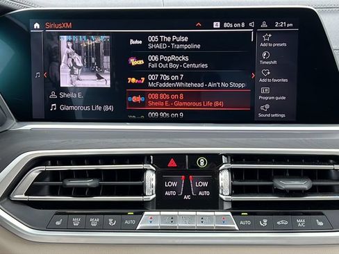 Used 2020 BMW X7 xDrive40i w/ Premium Package AWD/4WD image 14