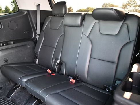 Used 2022 Kia Telluride S AWD/4WD image 19
