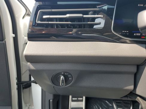 New 2025 Volkswagen Jetta Sport image 22