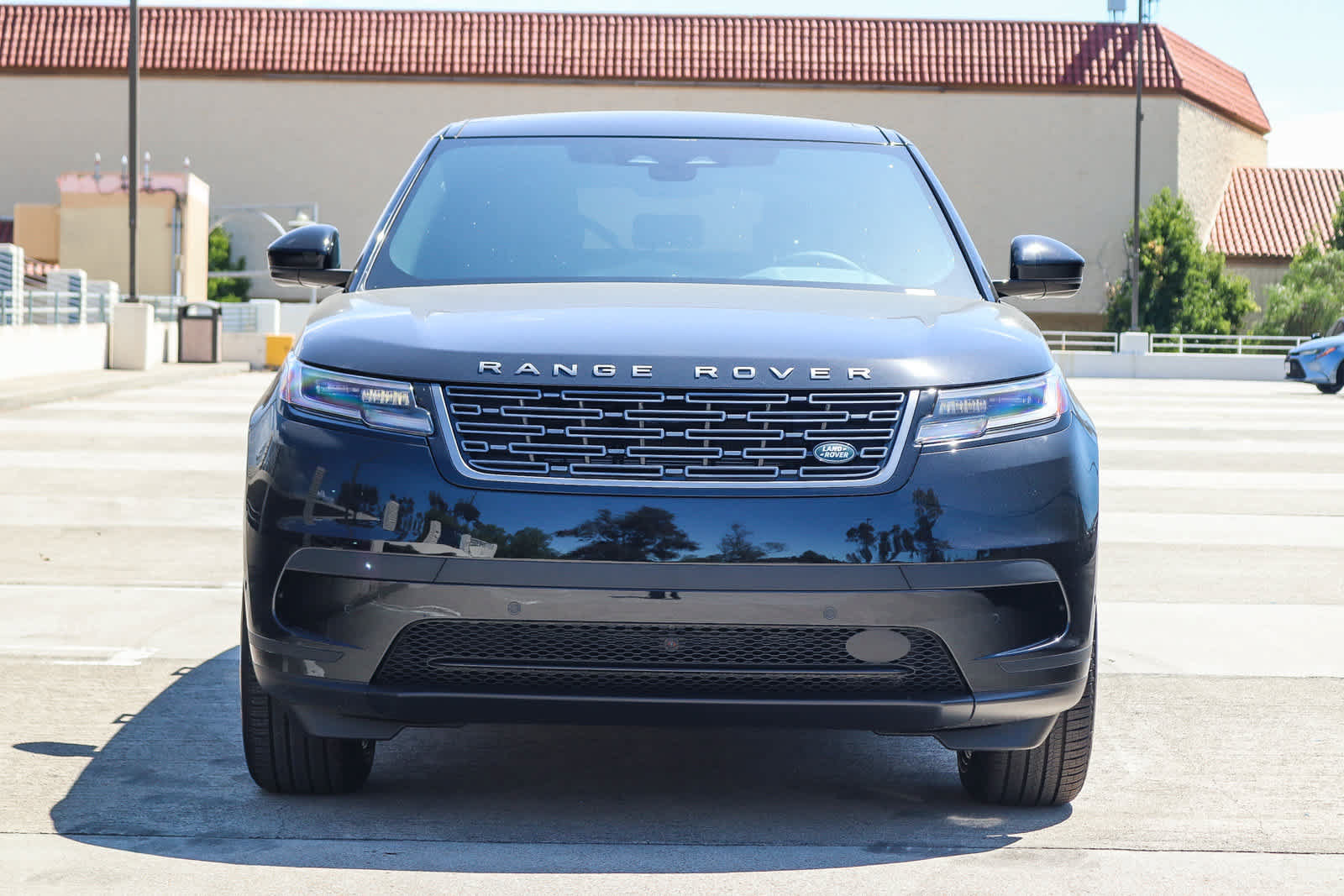 New 2026 Land Rover Range Rover Velar S AWD/4WD image 2