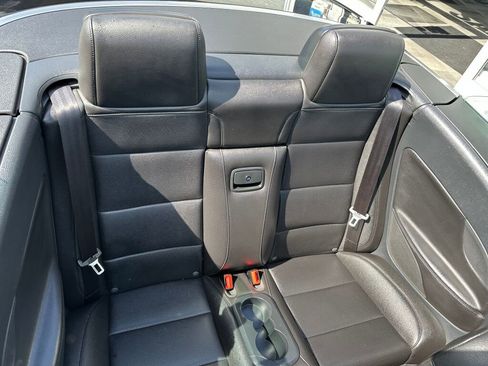 Used 2013 Volkswagen Eos FWD image 11