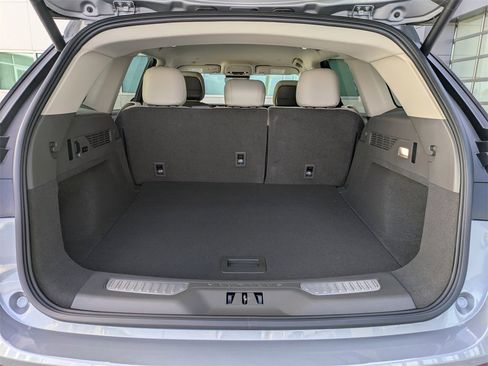 Certified 2025 Lincoln Nautilus Premier image 13