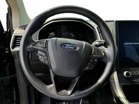 Used 2024 Ford Edge SE w/ Black Appearance Package AWD/4WD image 10