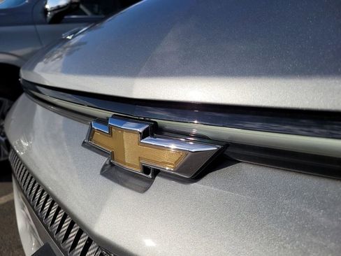 New 2026 Chevrolet Equinox EV LT image 30