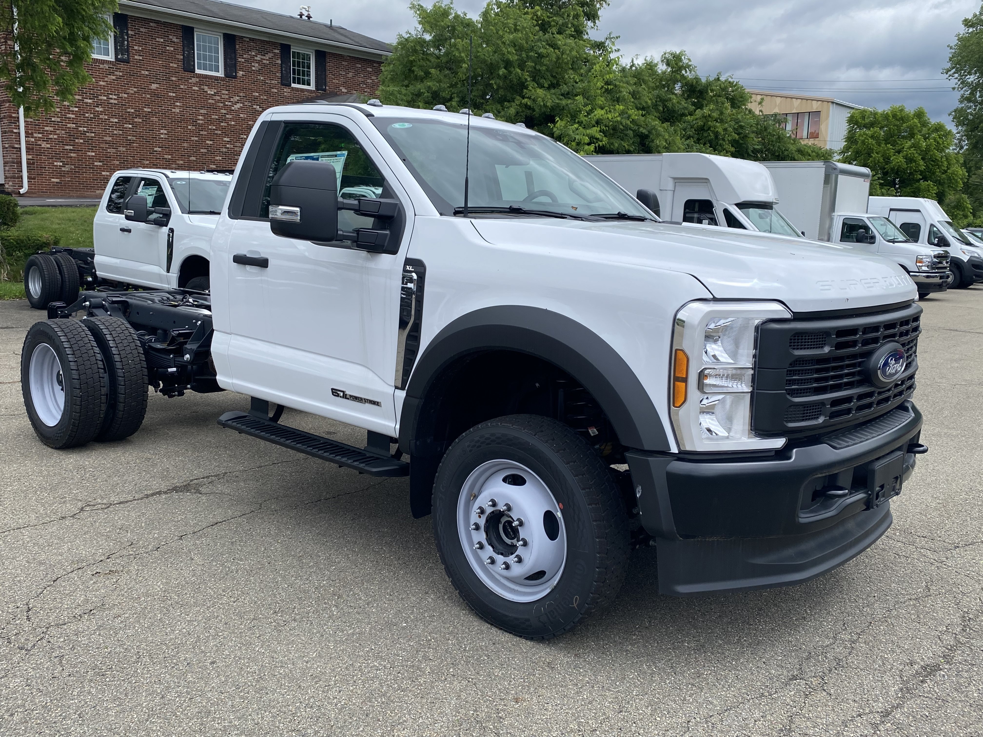 New 2026 Ford F550 4x4 Regular Cab Super Duty image 1