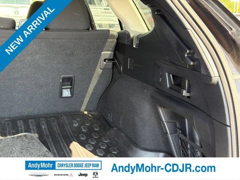 Used 2023 Subaru Outback Premium AWD/4WD image 18