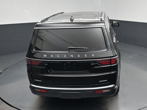 Used 2022 Jeep Wagoneer Series II w/ Premium Group I AWD/4WD image 25